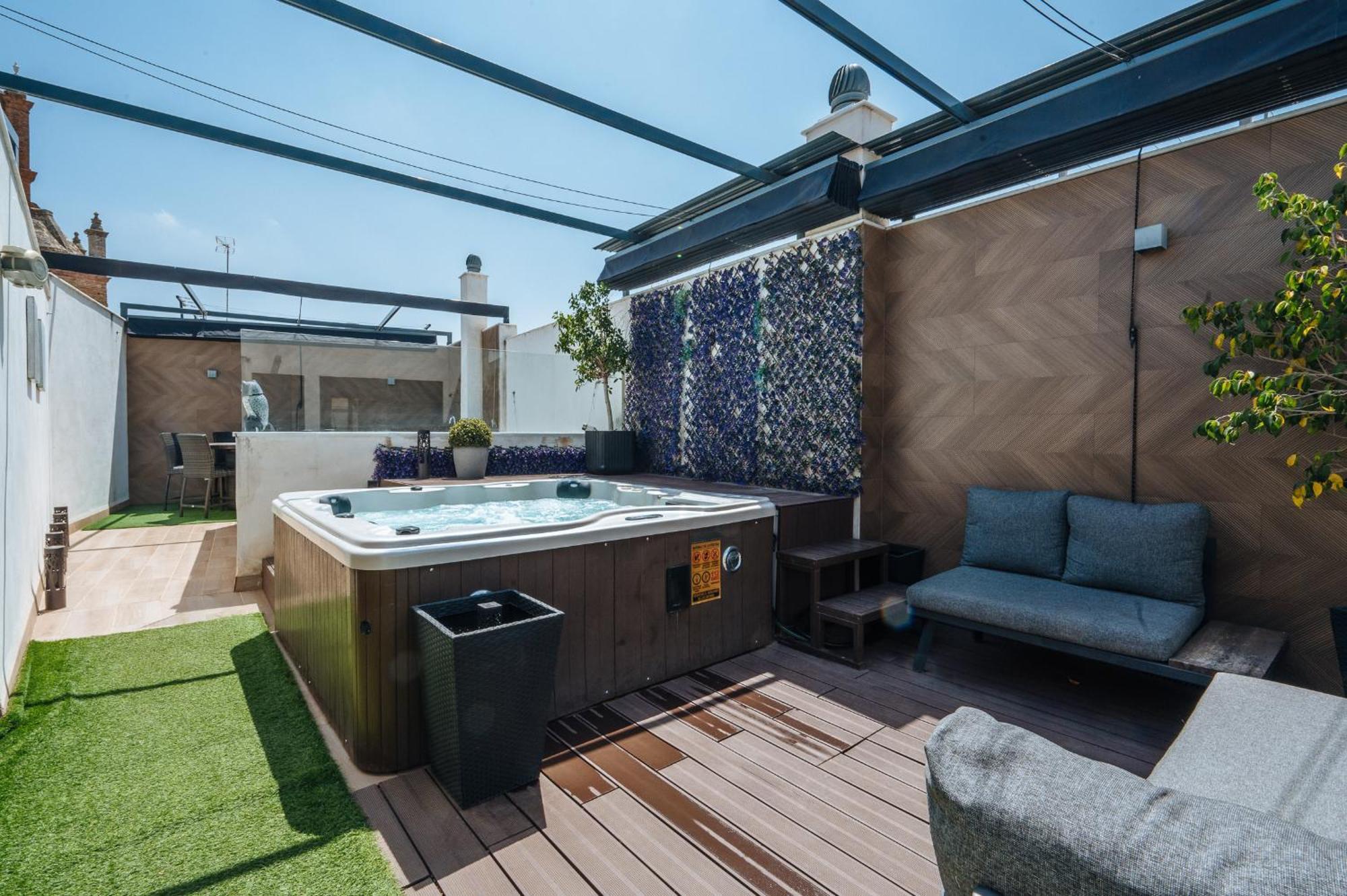 Elegant Duplex 3 Master Bedrooms And Private Sevilla Exteriér fotografie