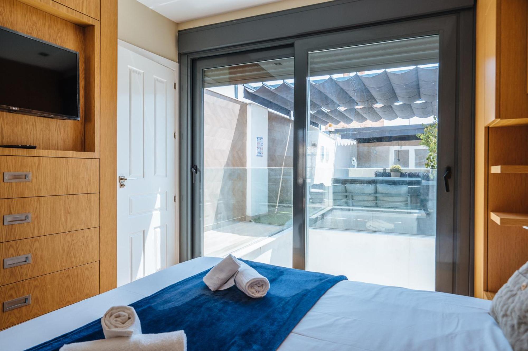 Elegant Duplex 3 Master Bedrooms And Private Sevilla Exteriér fotografie